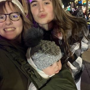 Meet your Posher, Lanie